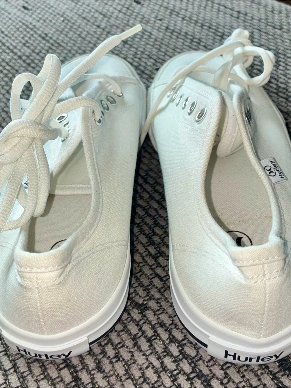 Hurley nwob white